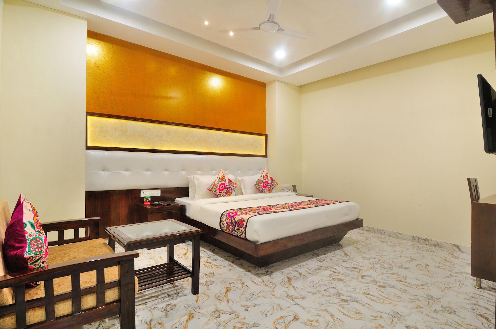 Staybook-Jyoti Mahal A Heritage Hotel Nova Deli Exterior foto